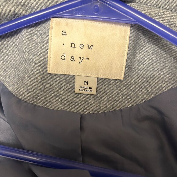 A New Day Women's Gray Belted Longline Wrap Collar Lined Coat Size Medium - Picture 10 of 12